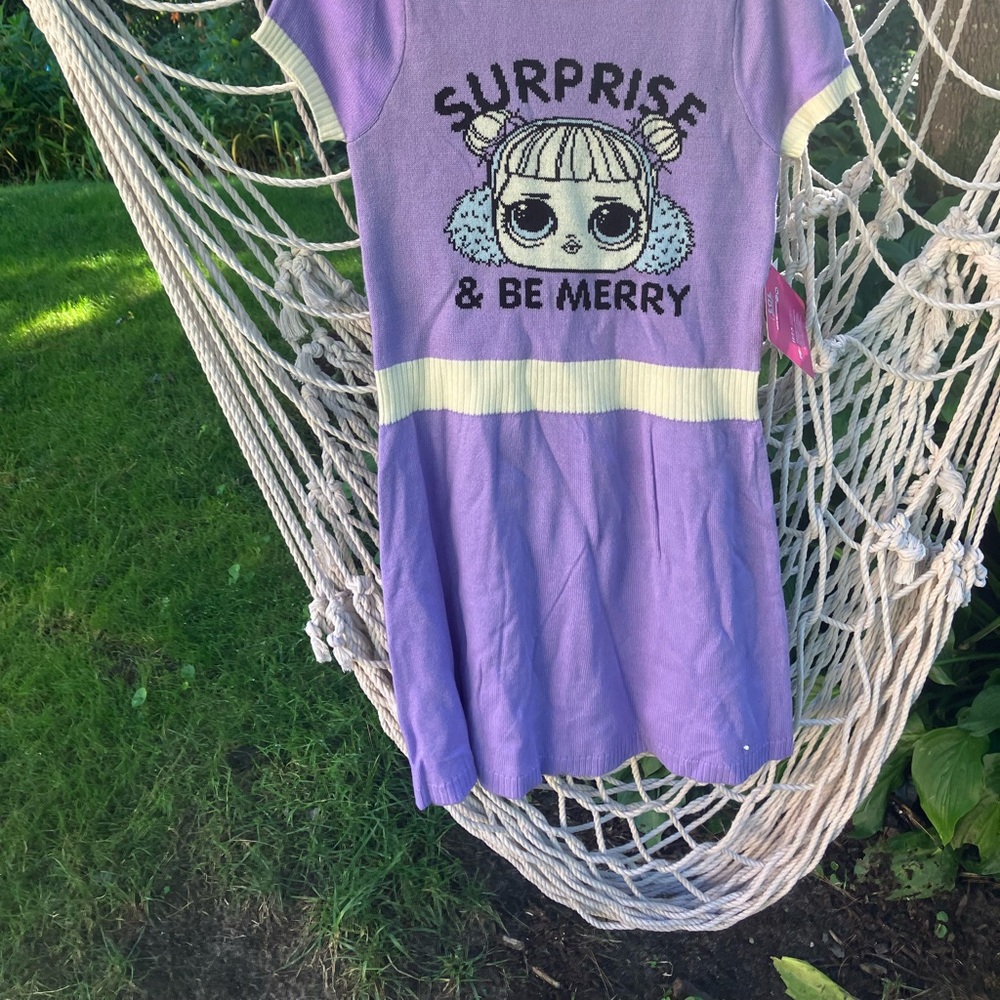 Brand new knitted LOL girl’s dress size 7/8.